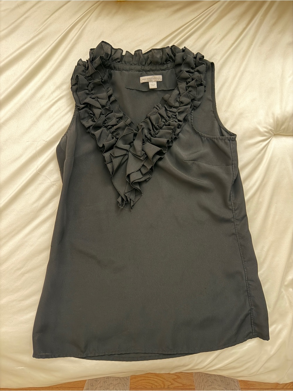 New York & Company Black Ruffle V-Neck Sleeveless Camisole